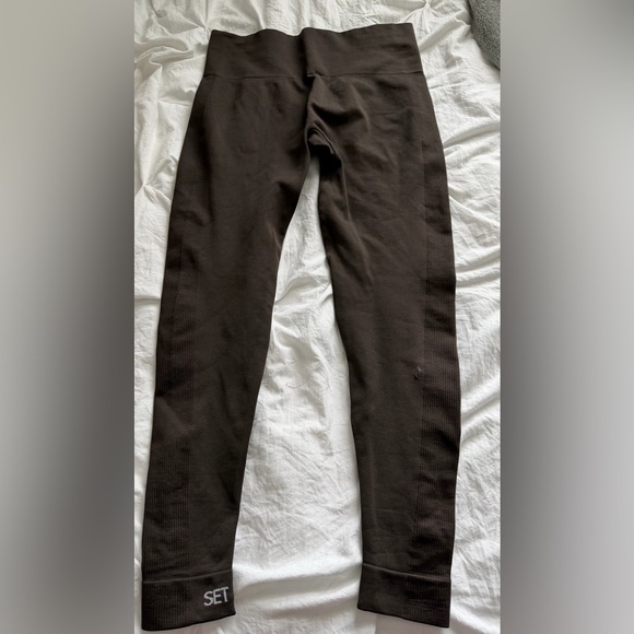 SET Active Pants - SET Active Women’s Ribbed Medium Brown Leggings *flaw read